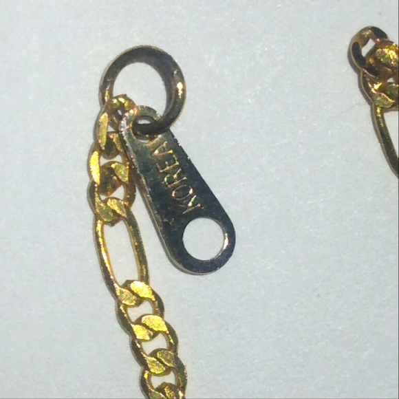 28 INCH. 1 MM WIDE 14K YELLOW GOLD PLATED  FIGERIO CHAIN LINK NECKLACE - Picture 3 of 4